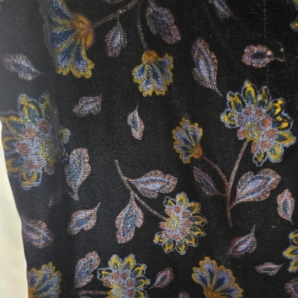 RACHEL ZOE 2-Piece Set Velvet Halter Crop Top Wide Leg Pant Black Floral Sz 12 - Picture 10 of 11